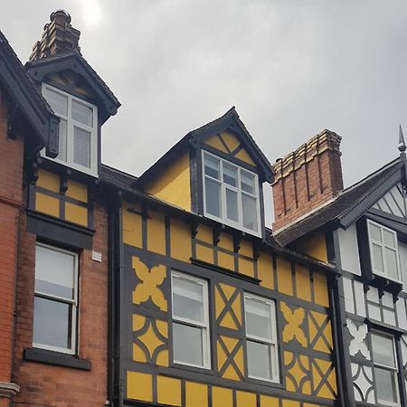 Victoria House Hotel Church Stretton Buitenkant foto